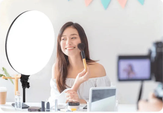 Selfie Light (PF-45) ©